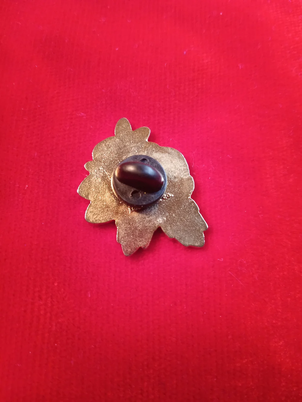 Floral Enamel Pin Brooch - White & Orange Flower